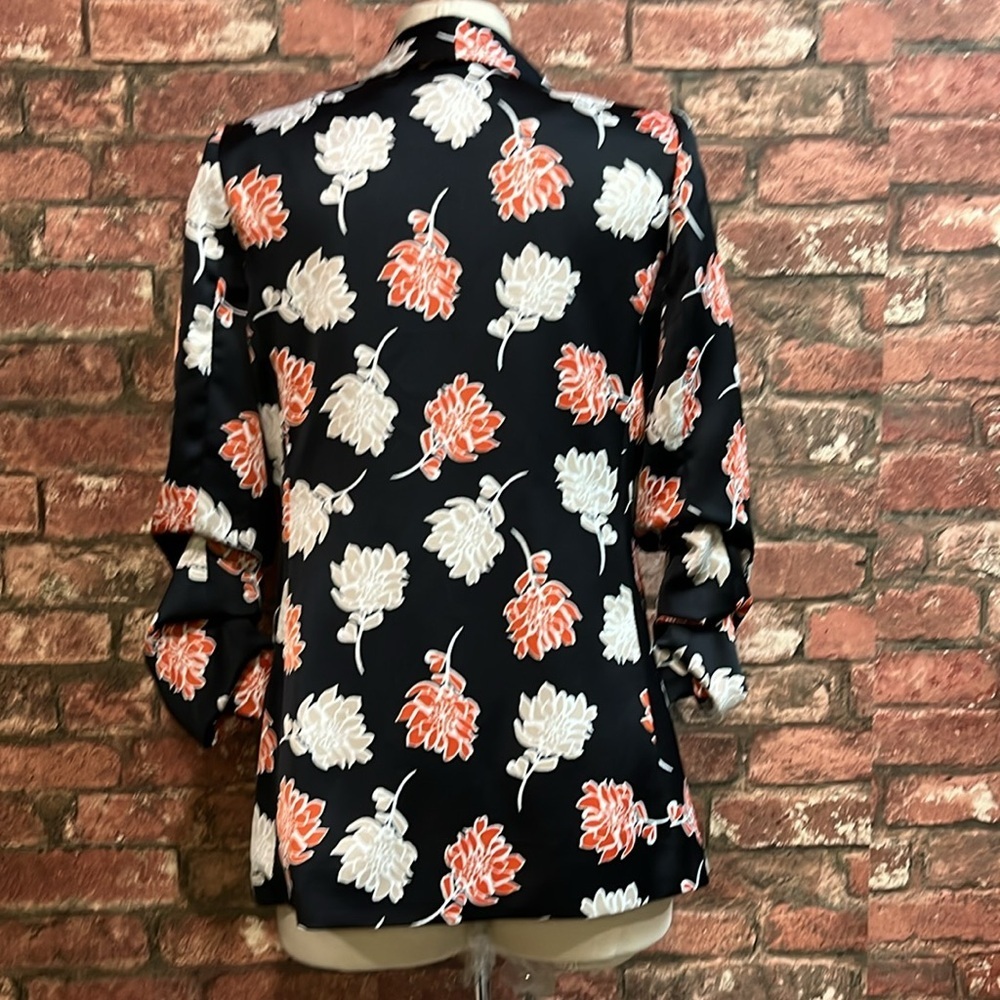 Calvin Klein floral print blazer 2p - Picture 2 of 6